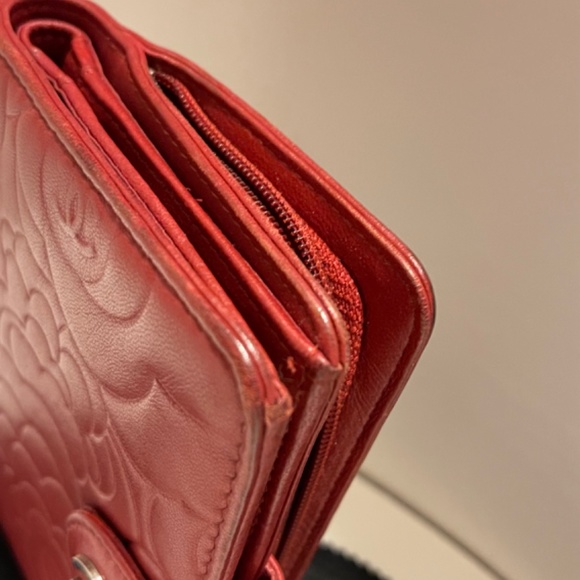 Chanel Red Lambskin Leather Camellia Embossed Zip Wallet - Picture 5 of 16